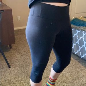 Lululemon crop leggings
